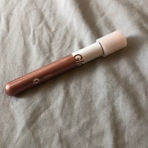 Glossier lidstar liquid eyeshadow in Cub